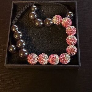 Elegant Pink and Black Beaded Bracelet